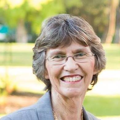Lynda Ross Celebrant